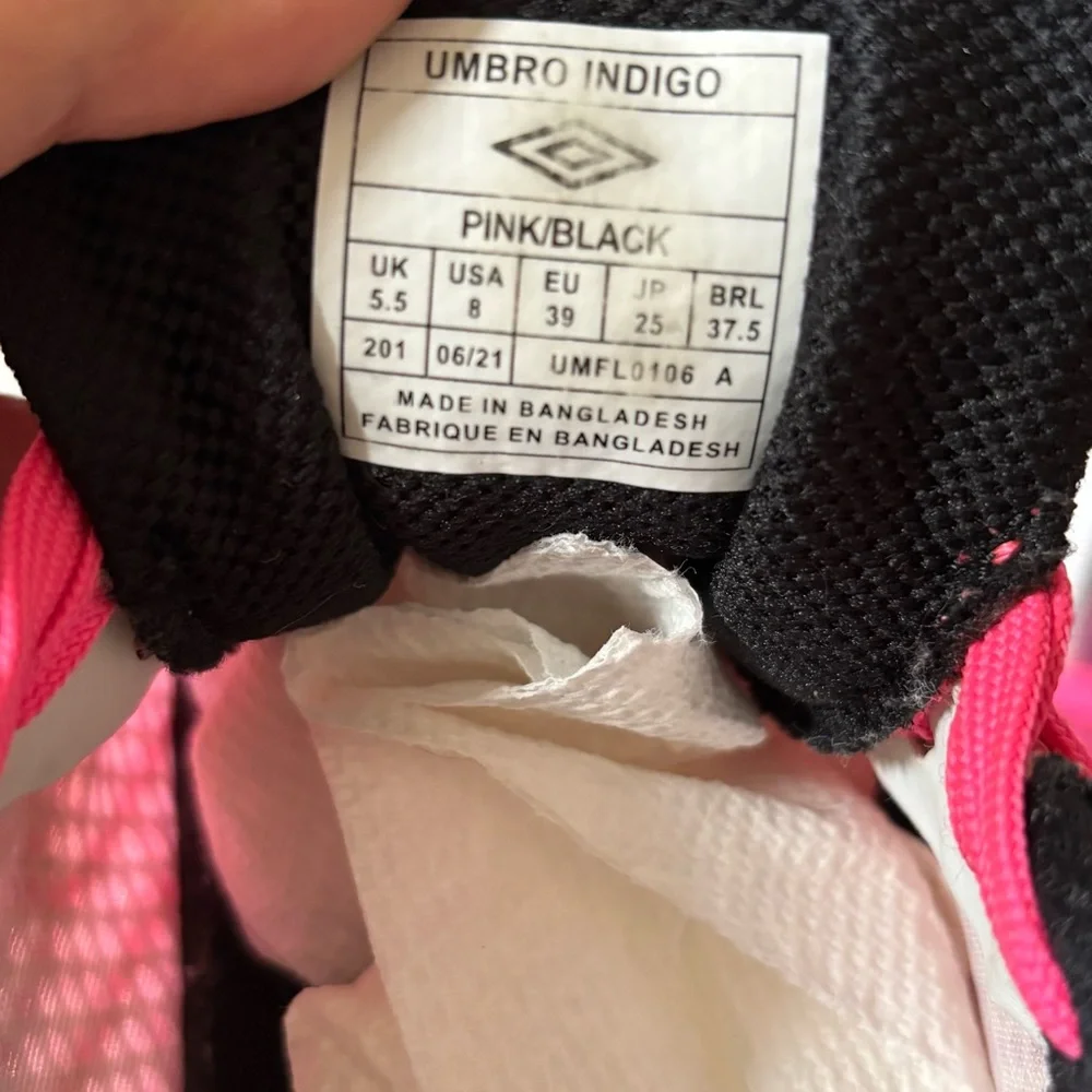 Umbro Women's Pink Athletic Shoes size 8